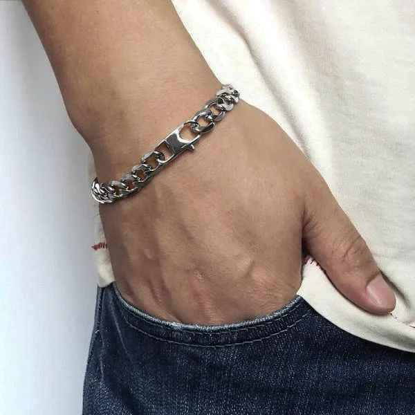 Classy Men 8mm Silver-Toned Chain Bracelet