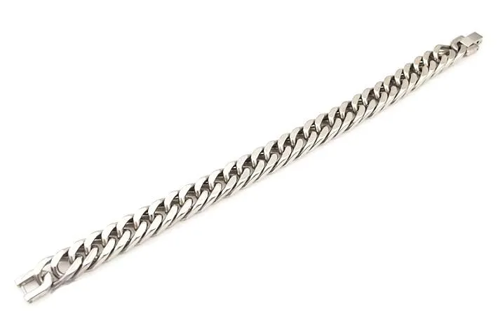 Classy Men Silver Chain Bracelet