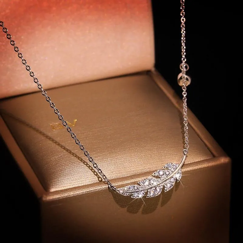 Feather Leaf Dazzling Necklace