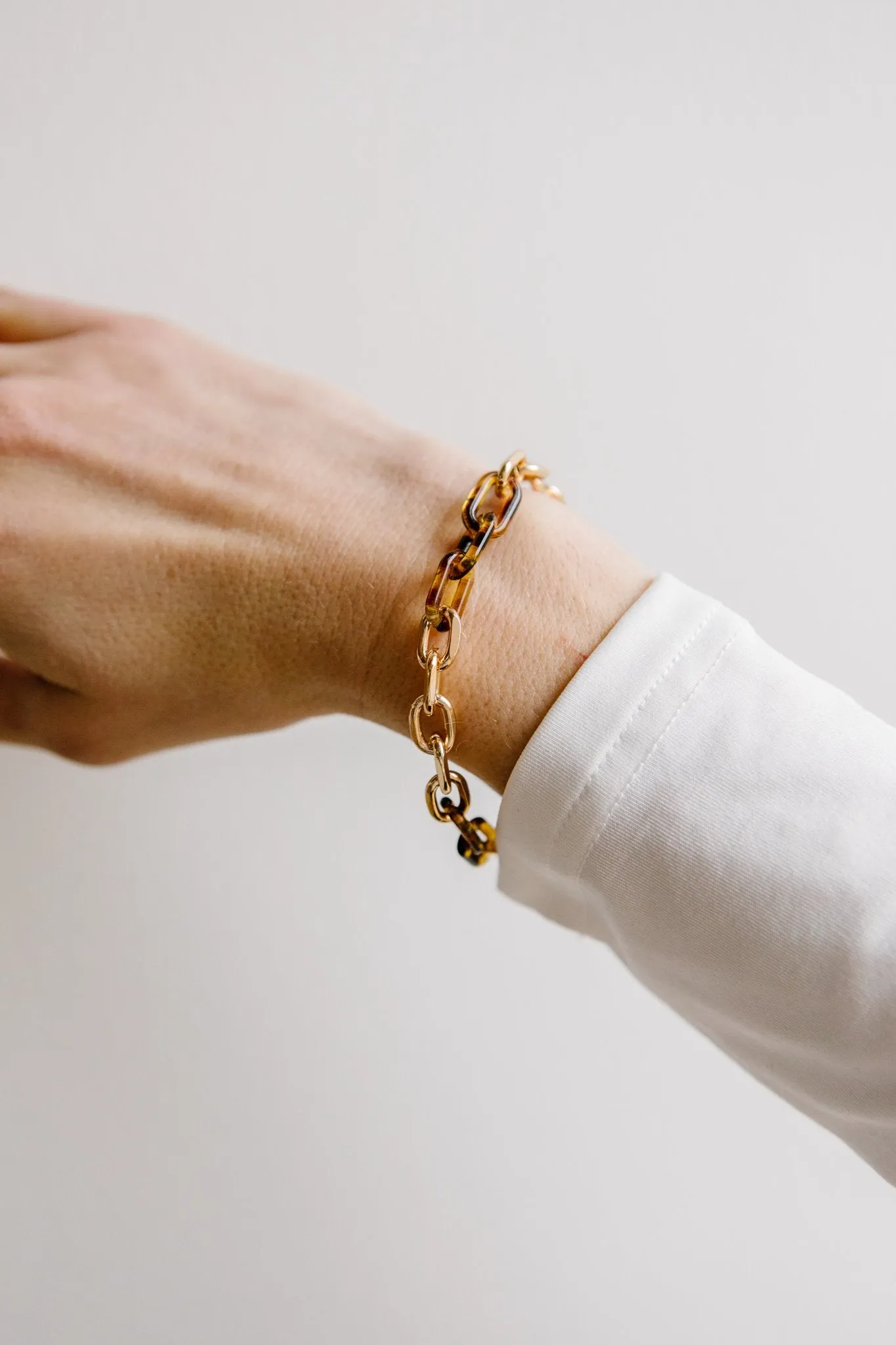 Gold & Tortoise Small Chain Bracelet