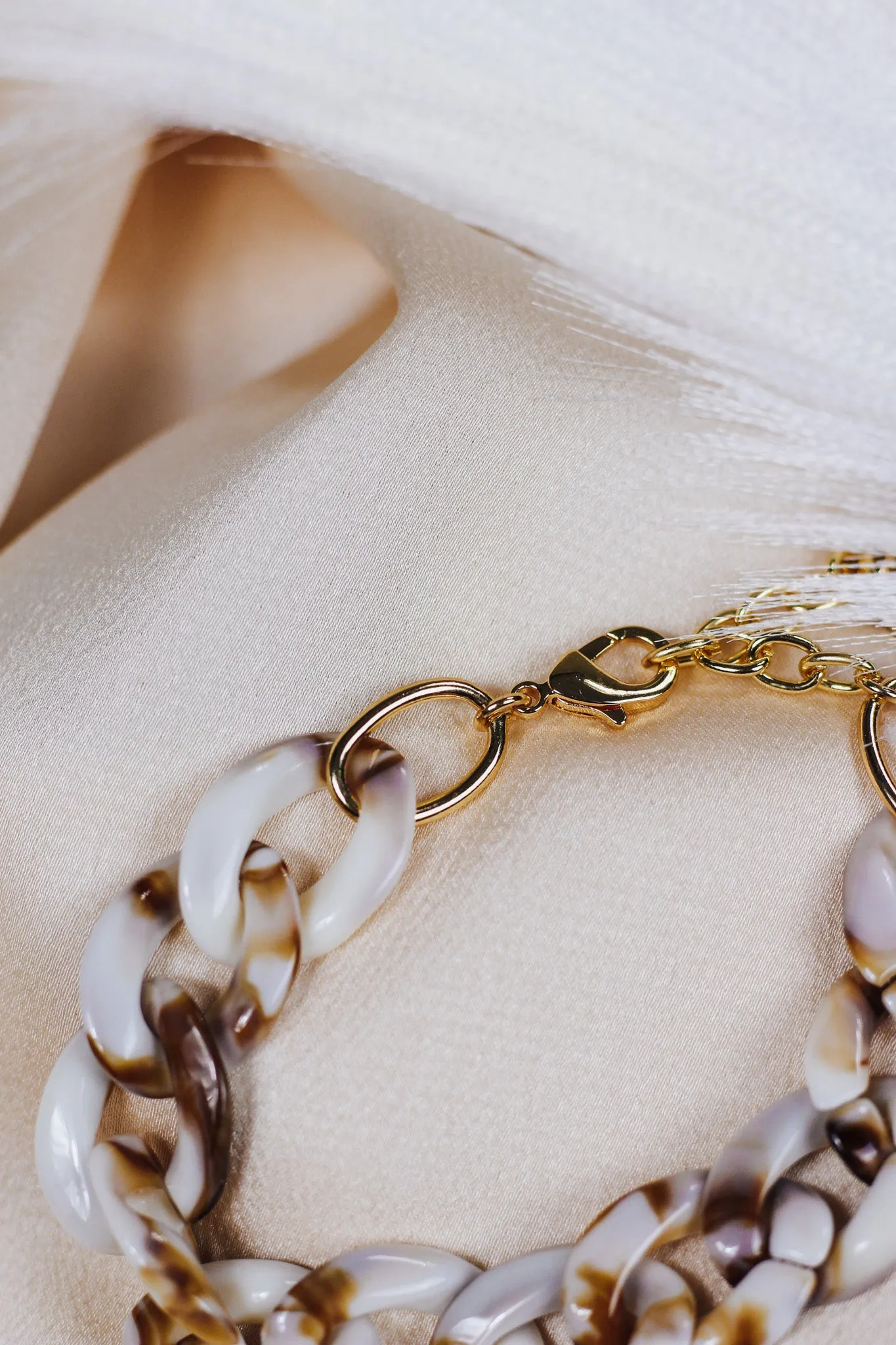 Ivory Brown Swirl Chunky Acrylic Chain Link Bracelet