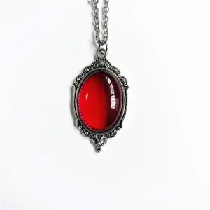 Red Vintage Style Oval Quartz Cameo Necklace