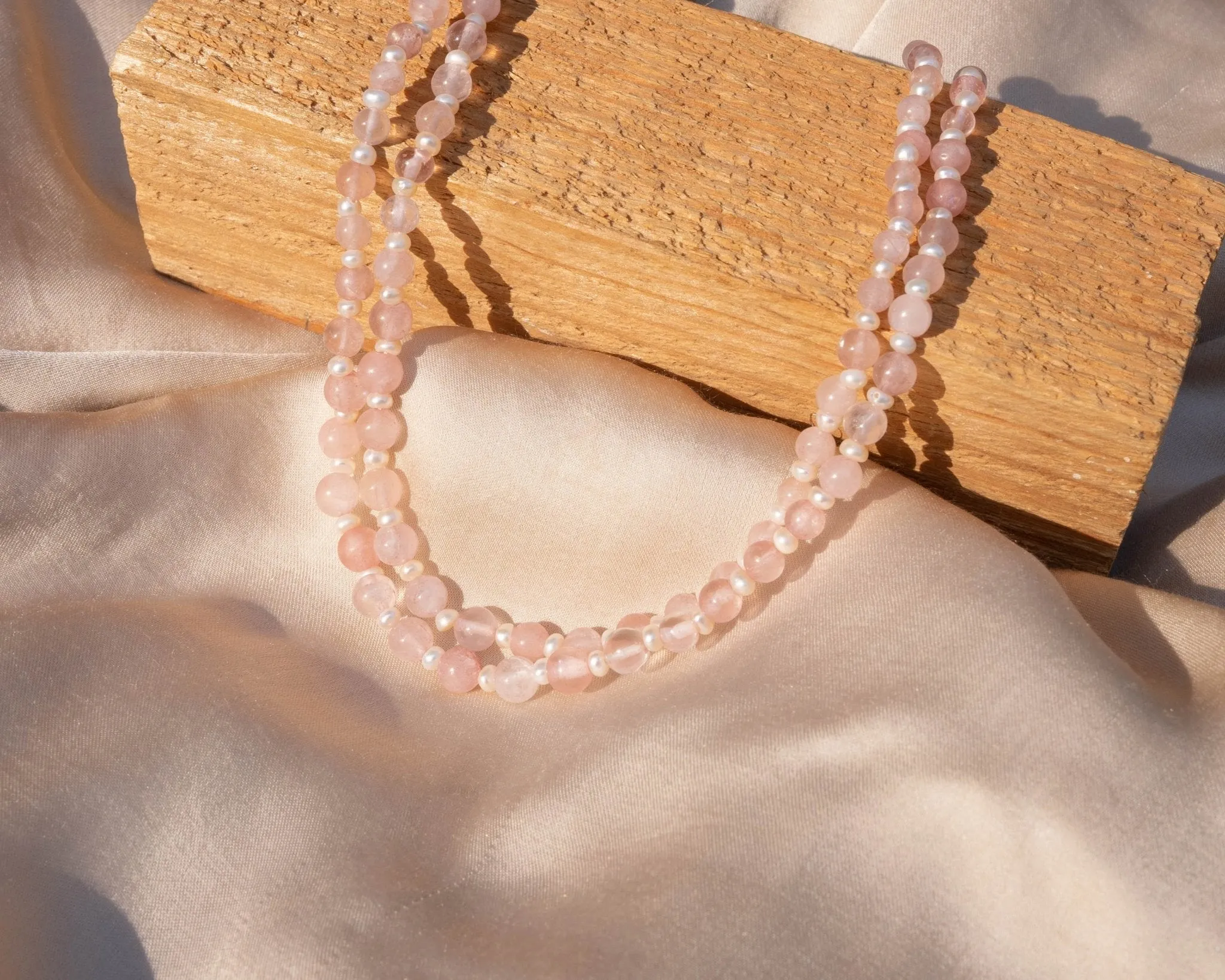 Rose Quartz With Pearl Necklace