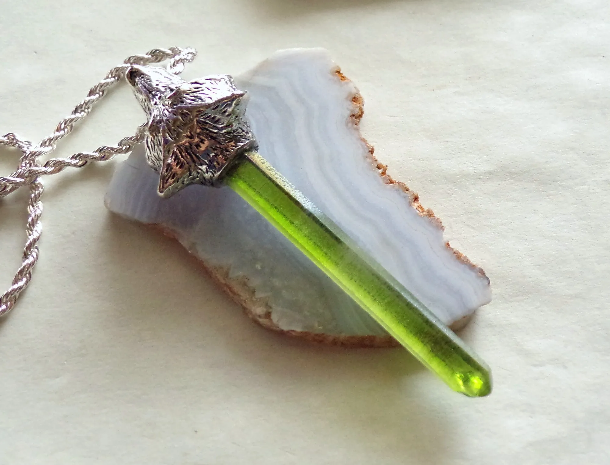 Silver Wolf Head Green Aura Quartz Crystal Pendant Necklace