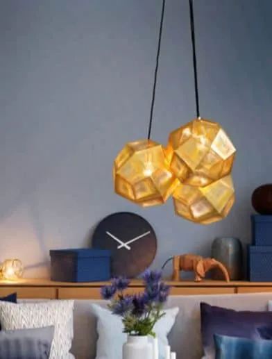 SVEA Futuristic Hanging Lamp