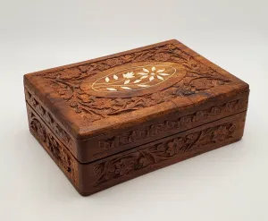 Vintage Carved Wood Floral Decoration Jewelry Box