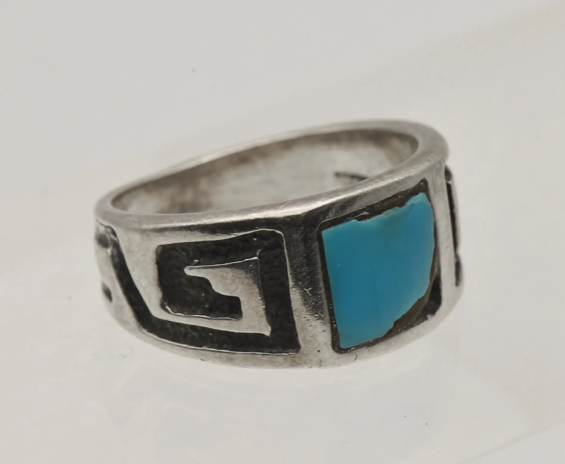 Vintage Handmade Sterling Silver Turquoise Southwestern Style Ring - Size 6