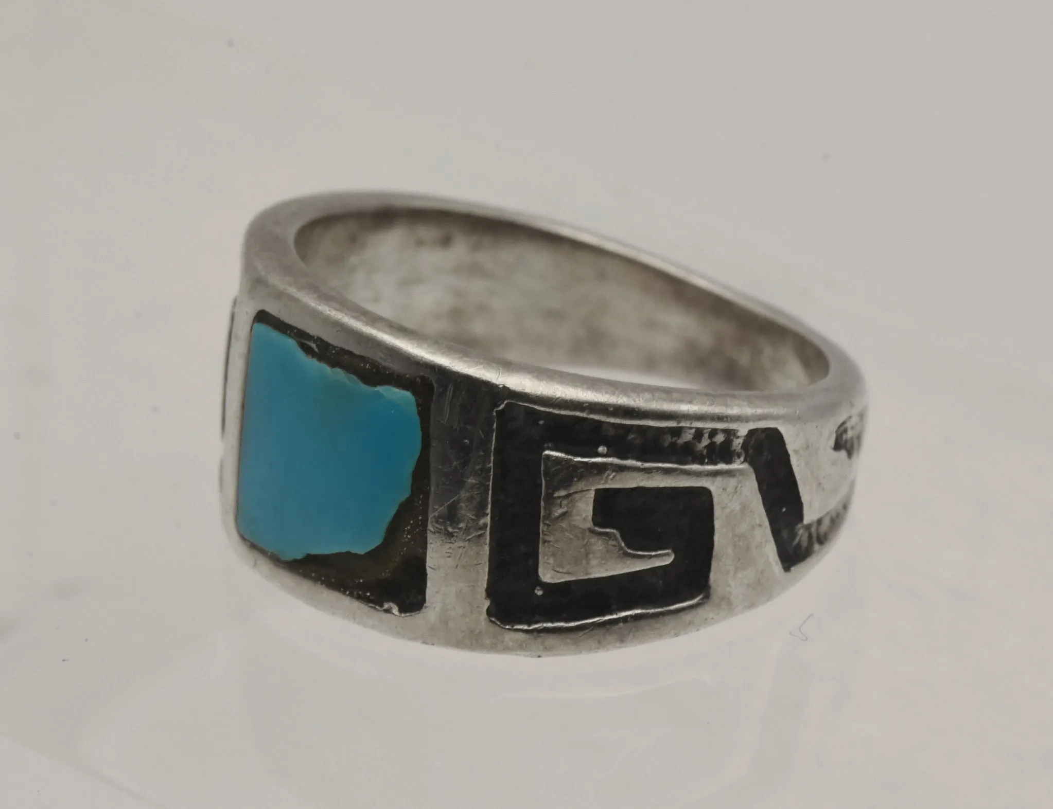 Vintage Handmade Sterling Silver Turquoise Southwestern Style Ring - Size 6