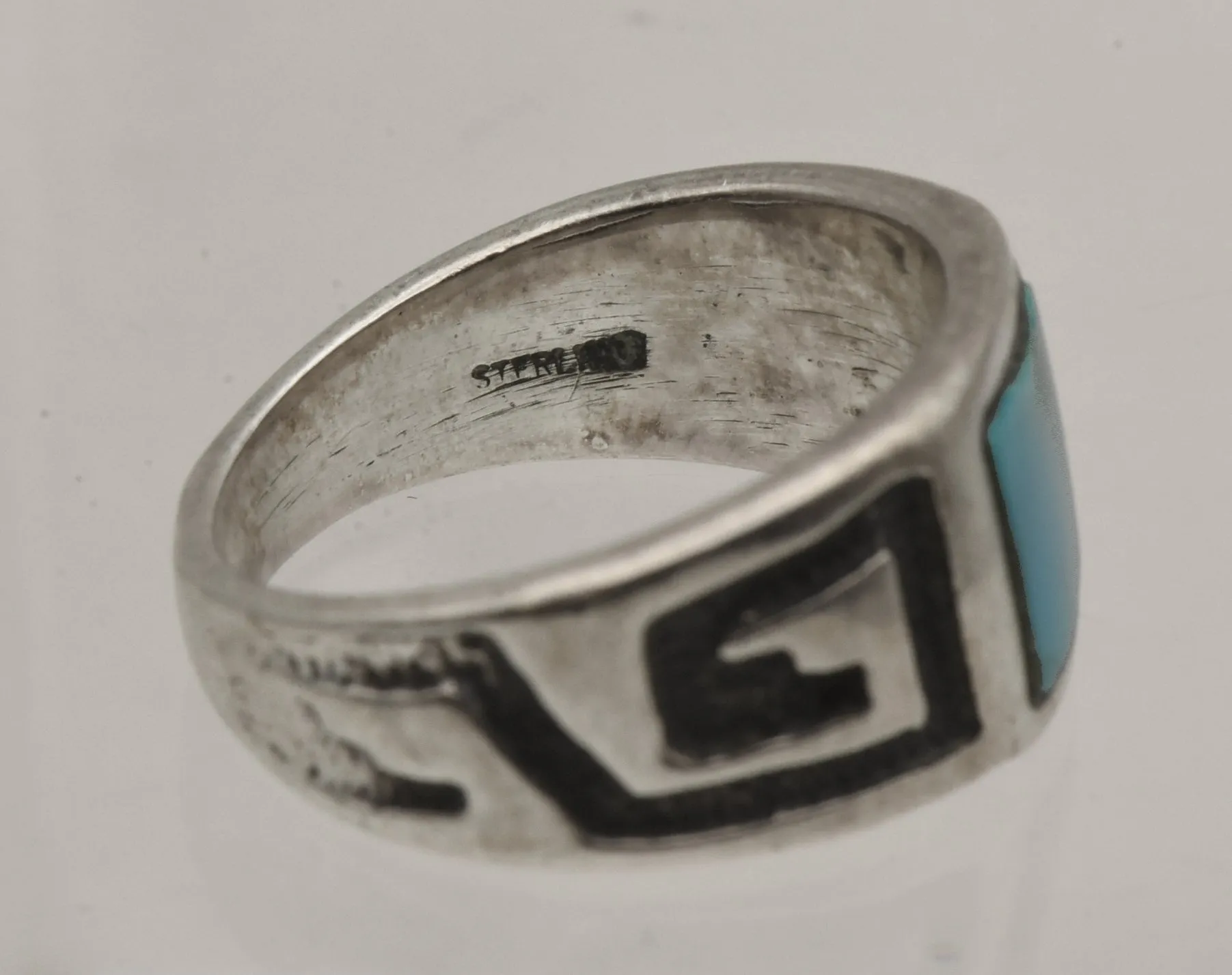 Vintage Handmade Sterling Silver Turquoise Southwestern Style Ring - Size 6