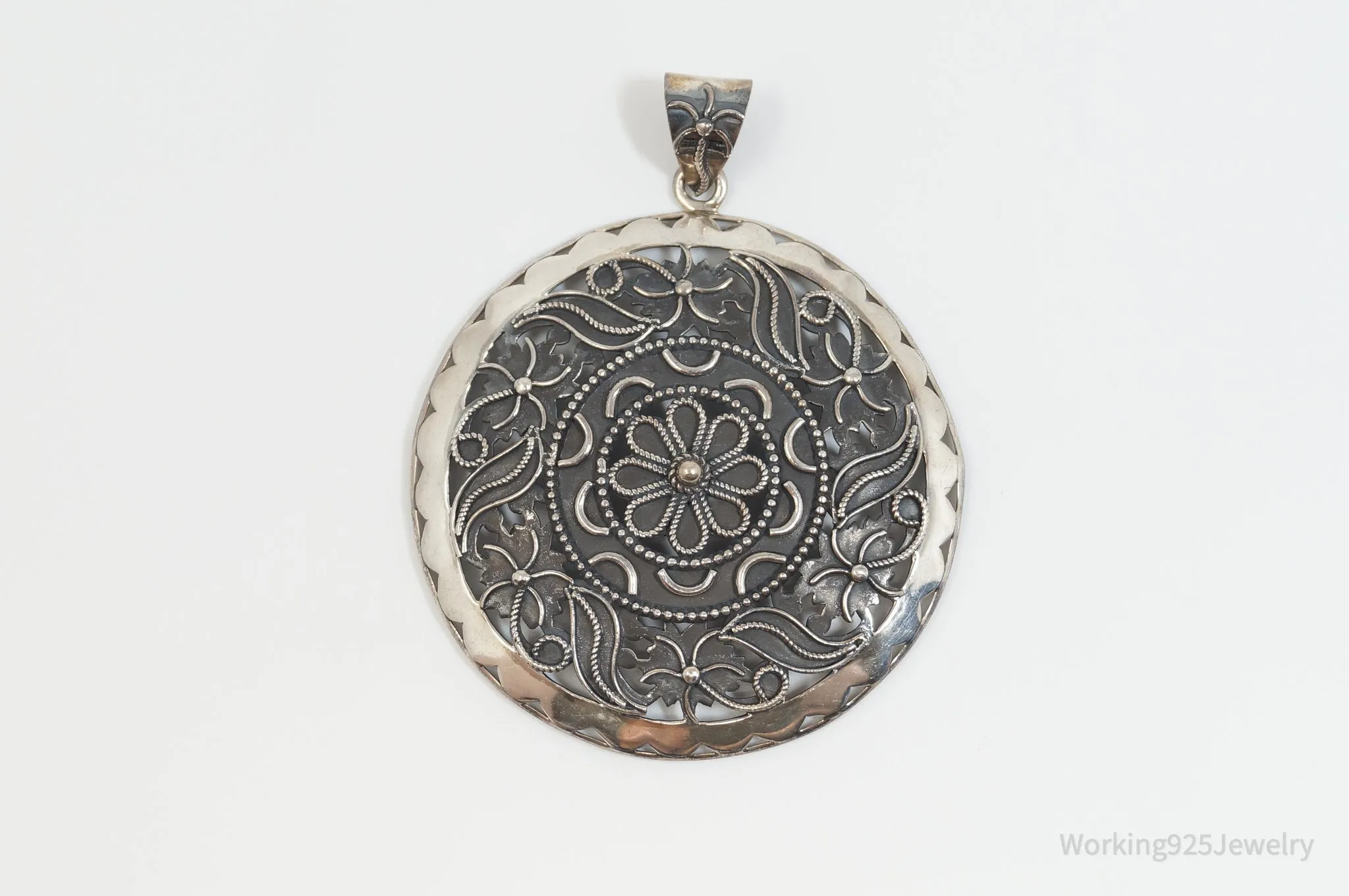 Vintage India Designer Doug Paulus Ornate Flower Sterling Silver Pendant